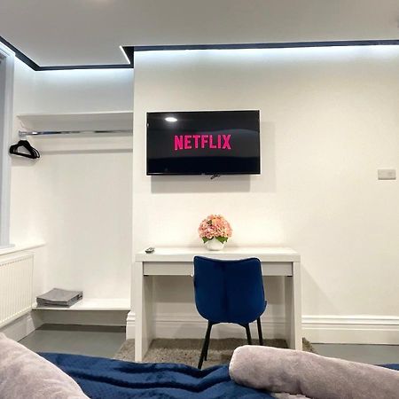 Central Penthouse By Hnfc Stays ニューカッスル・アポン・タイン エクステリア 写真